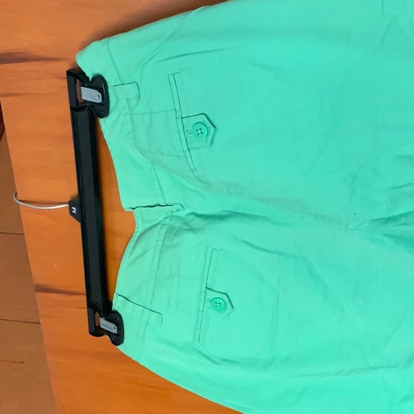 Talbots green shorts size 4 - Picture 5 of 5